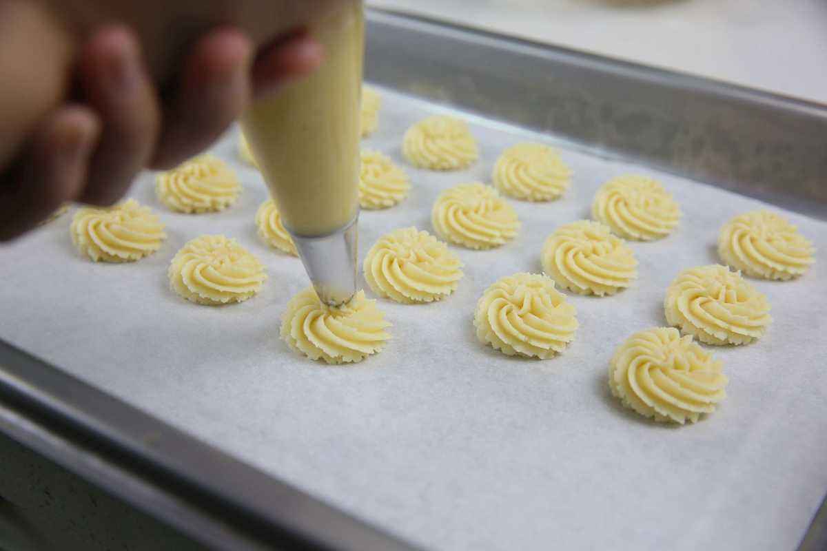 为什么曲奇糊挤不出来,为什么曲奇掉渣