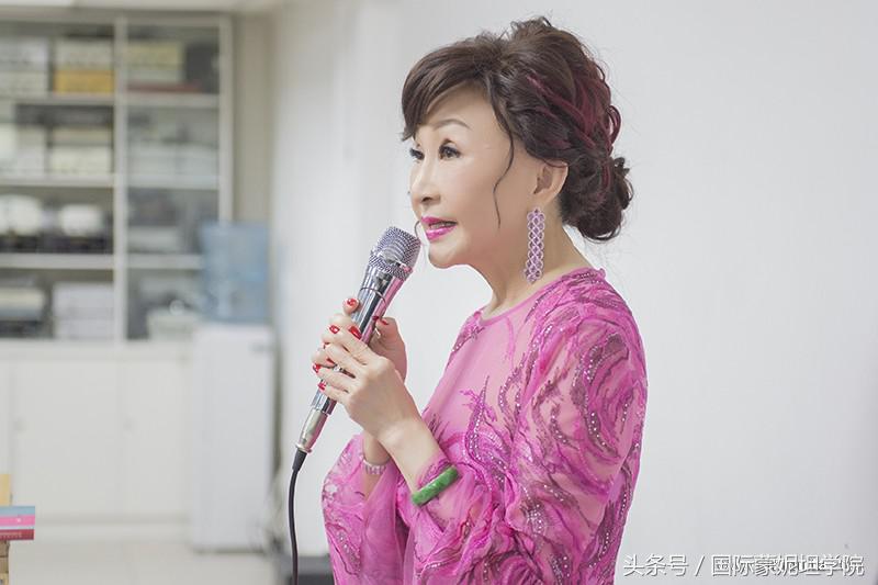 美容教母郑明明哪一年出生,“美容教母”郑明明保养惹争议