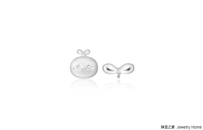 不知不觉，暴走的00后已跻身时尚圈