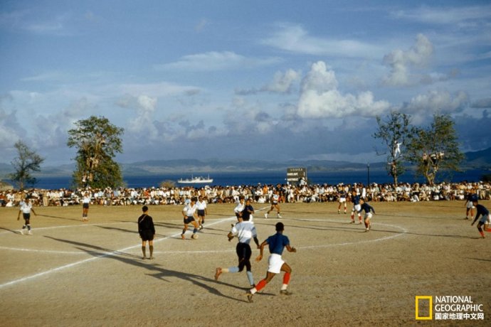 世界足坛经典老照片,50-60年代足球队老照片