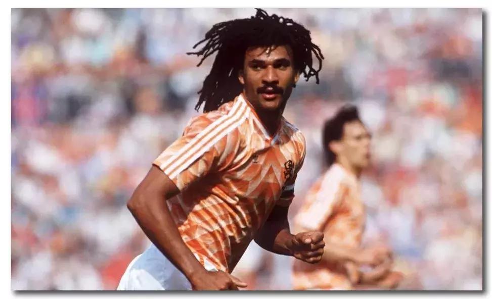 发型心理学,足球运动员发型重要性