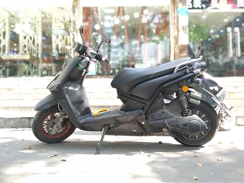 6.8寸刘海屏手机999,红米6pro刘海全面屏