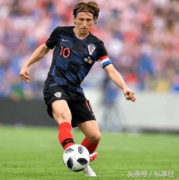 不烫不染的球星同款发型,世界杯球星的发型哪个最帅