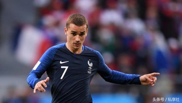 足球界那些帅到爆的发型,足球球星发型中长发