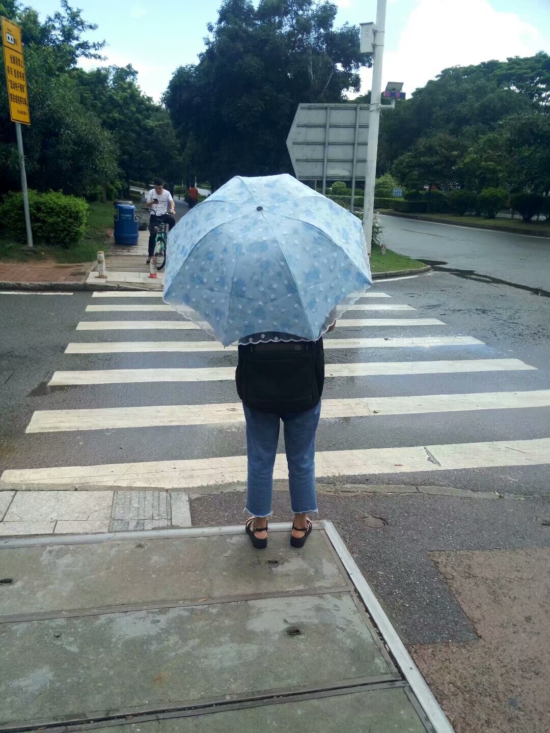 东莞松山湖目前工厂最新招聘,东莞松山湖最新工厂招聘信息