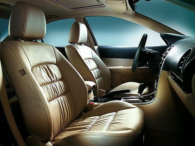 真皮座椅有必要加座套,买真皮座椅为什么还要套座套