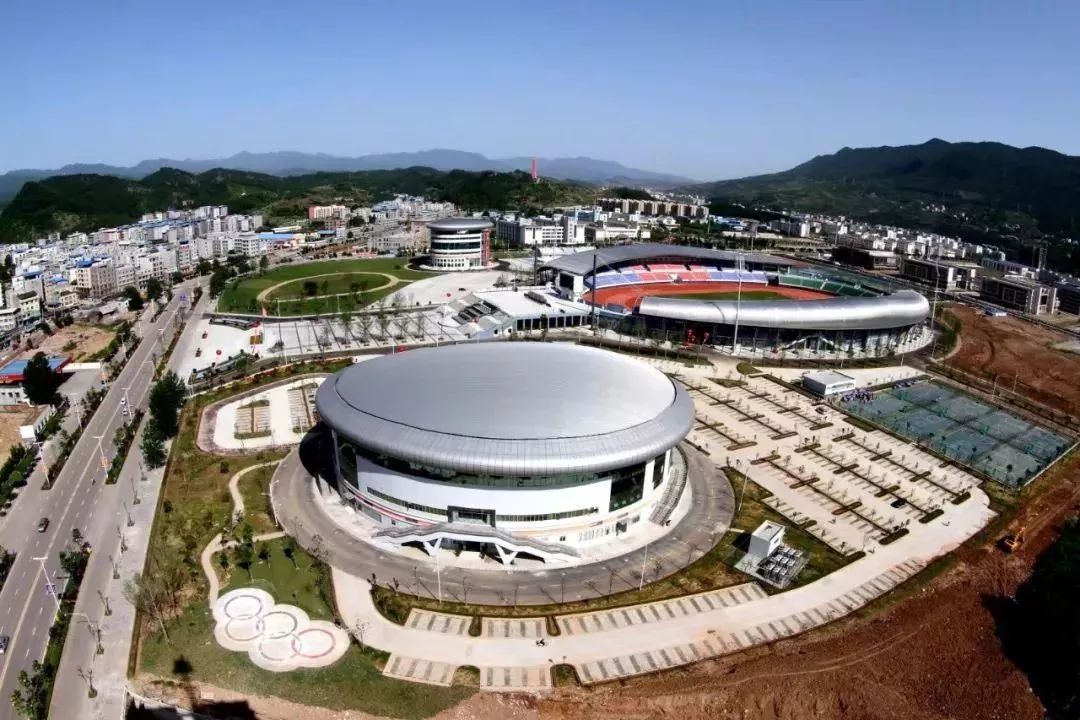 看俄罗斯世界杯,去俄罗斯看运动会