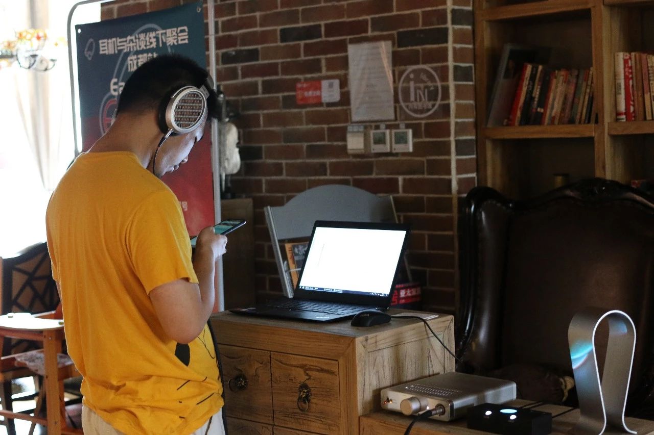 时隔两年多的聚会,时隔两年的聚会