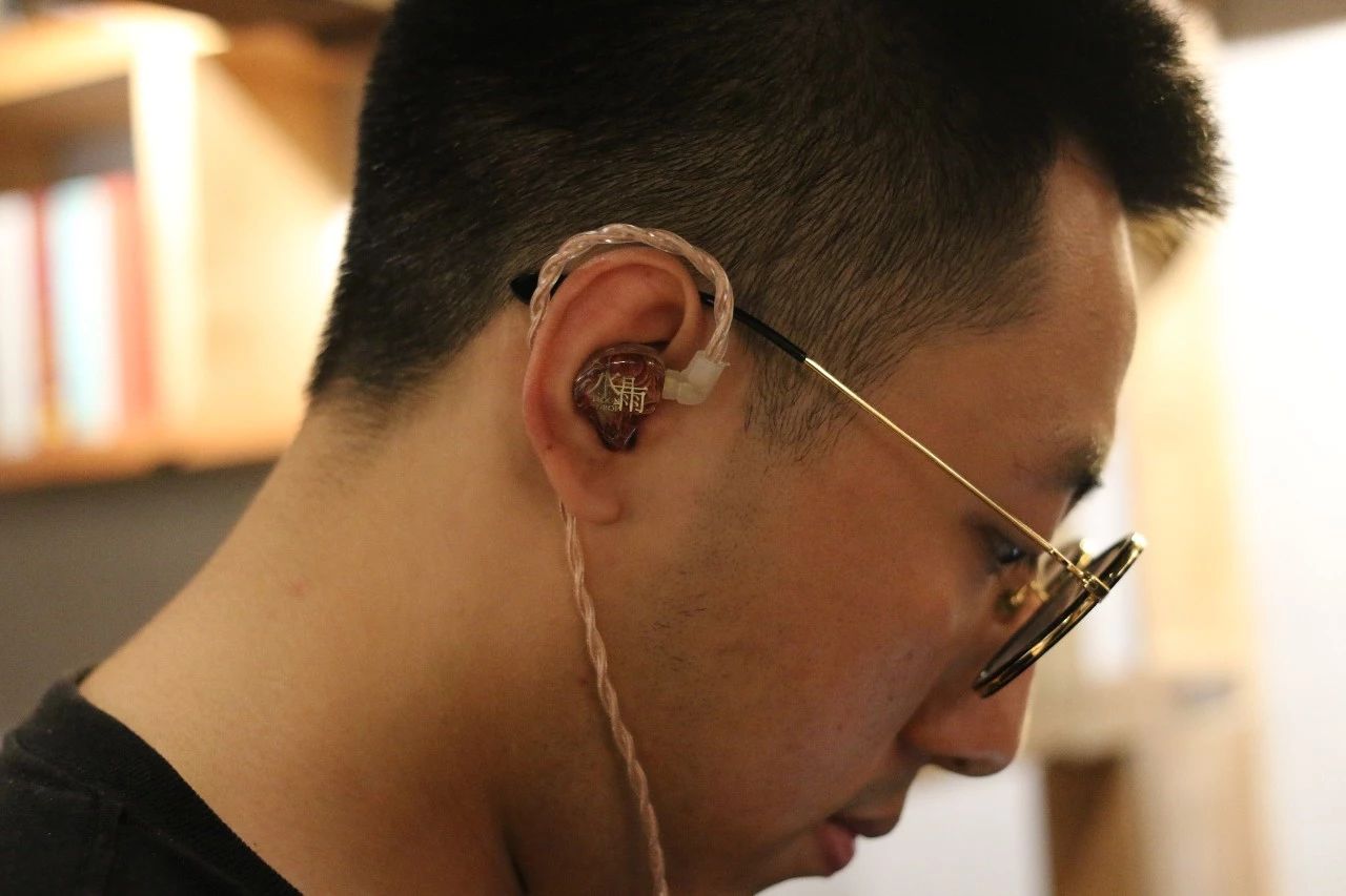 时隔两年多的聚会,时隔两年的聚会