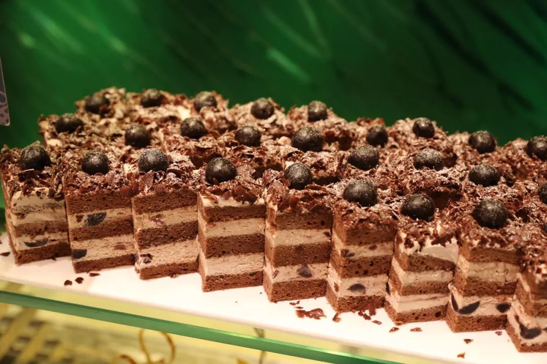 东莞是人间天堂,东莞欢笑乐园