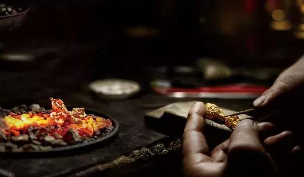 黄金古法和厚壁有什么区别,古法黄金的三大特点是什么