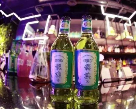 六神胶囊能喝酒吗,六神居然出奶茶了