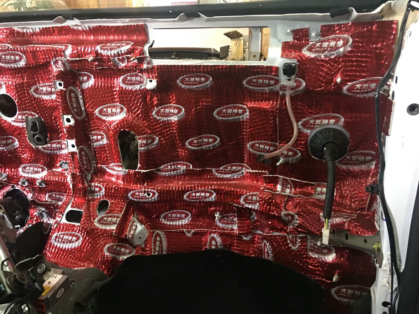 比亚迪速锐发动机噪音大怎么办,比亚迪速锐过高速噪音