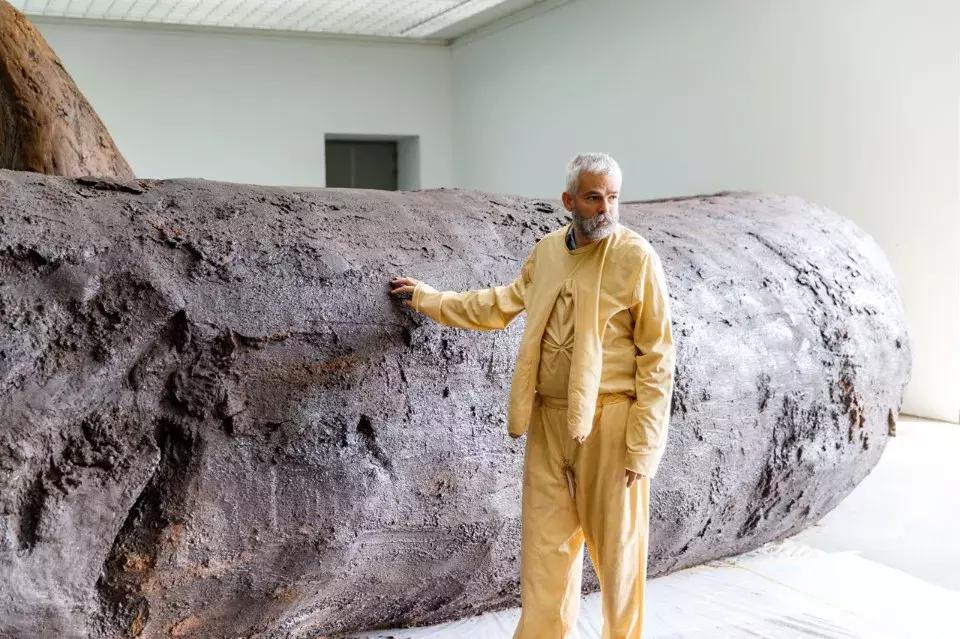 三观毁｜这个位于荷兰鹿特丹的博物馆，居然进屎了!!