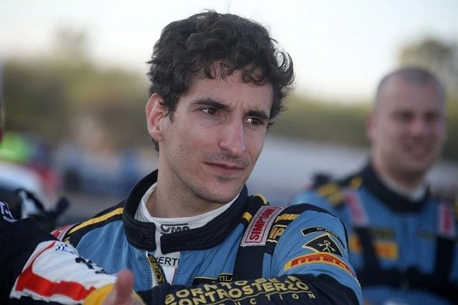 prada鍐嶇敓绯诲垪,prada鎹㈡帉闂ㄤ汉