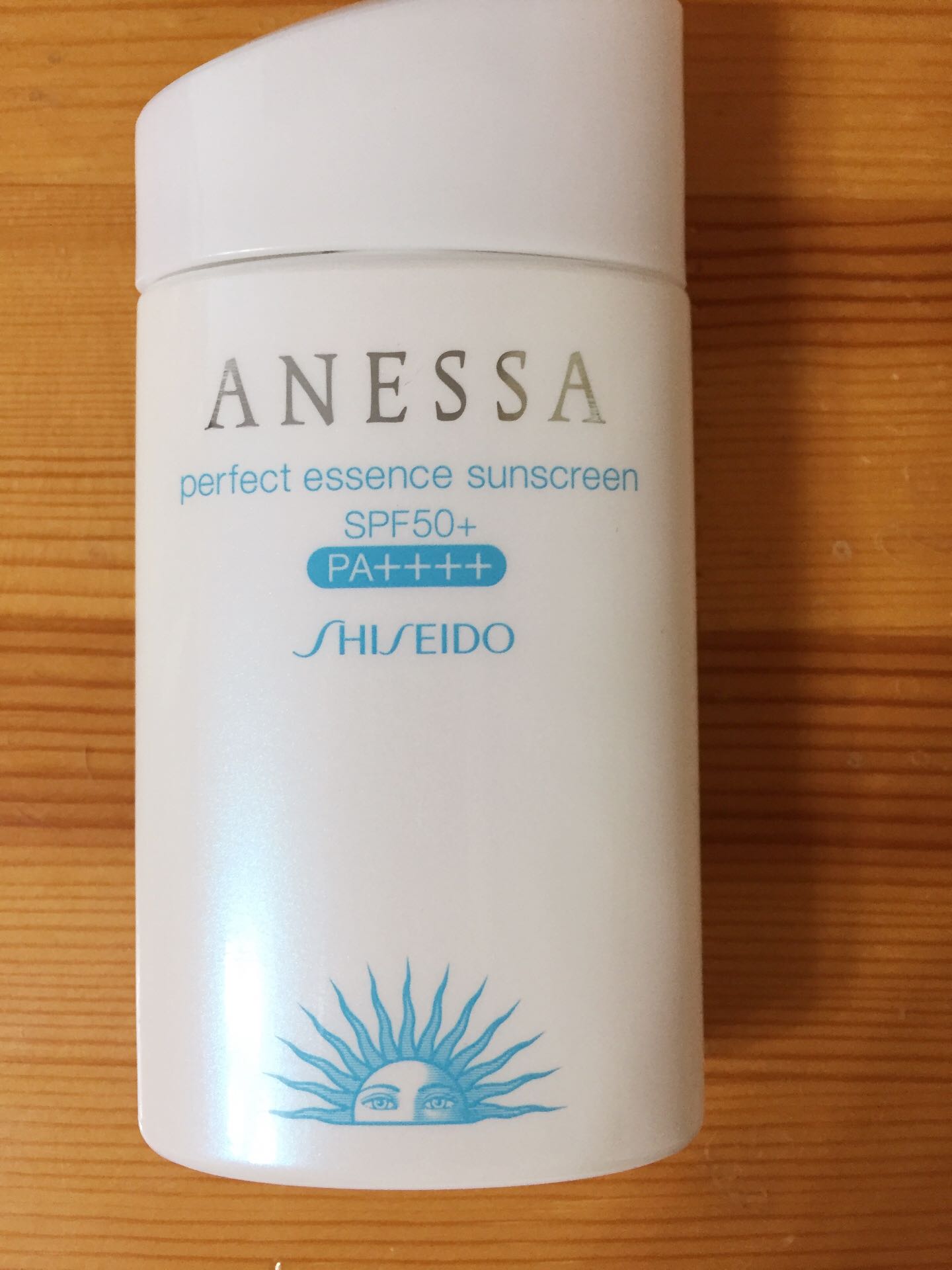 防晒霜哪个牌子的防晒效果好,防晒霜哪个牌子效果最好用