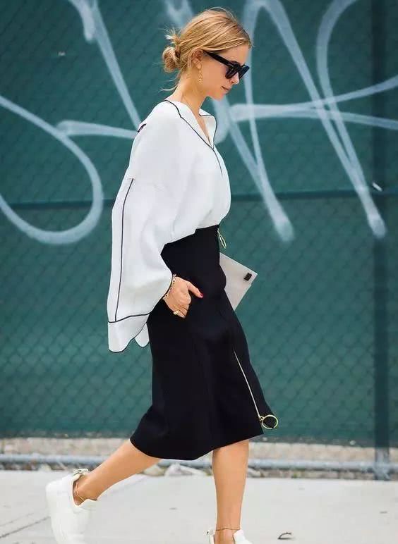 超模杜鹃的特征,超模杜鹃最新穿搭