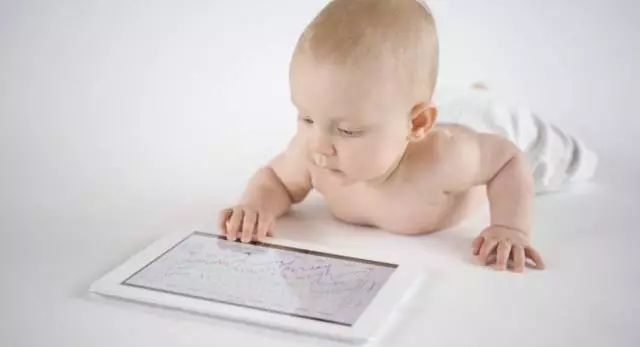 500度近视相当于视力多少,3岁宝宝近视600度能矫正吗