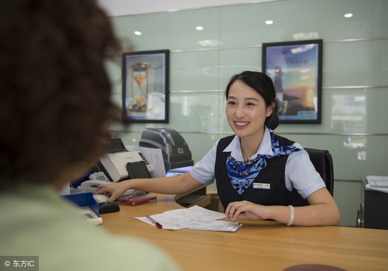 用借记卡消费刷卡还用输入密码吗,刷卡支付时只知道密码就可以了吗