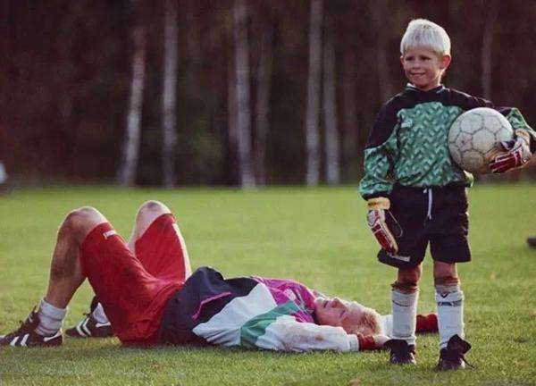 世界杯上的父子传奇,2018舒梅切尔父子