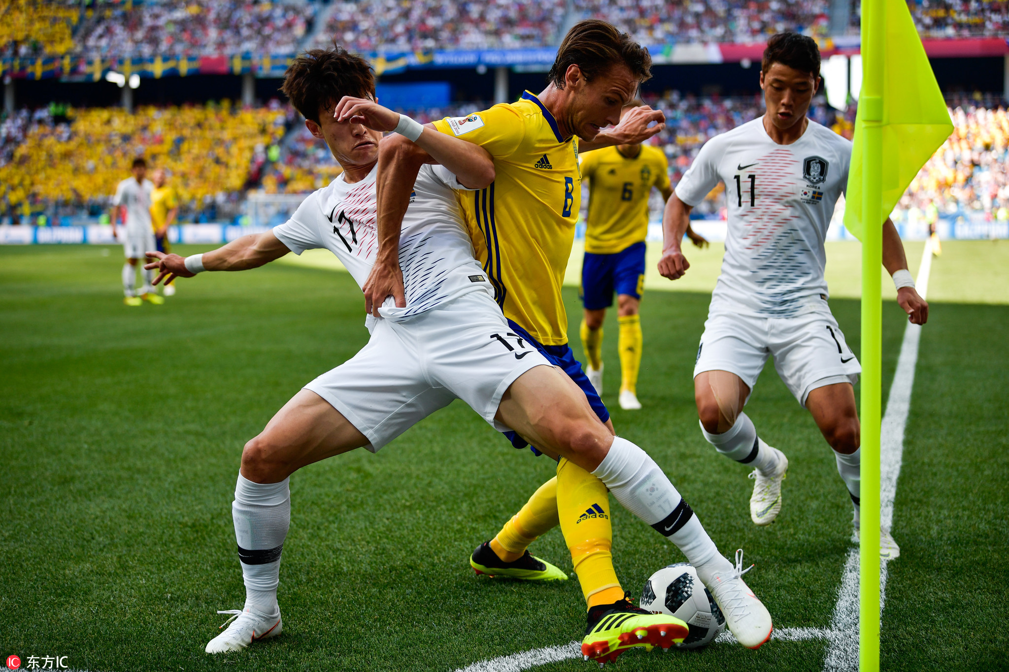 燃情奋战十余天,晒得比内马尔还黑,但他们的照片美炸了