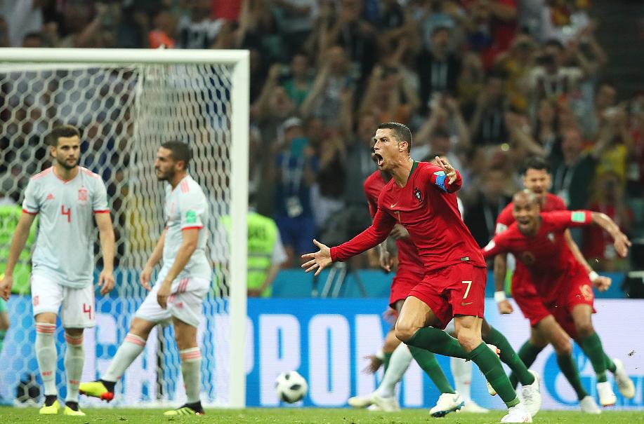 3.2亿粉丝“球王”带来20亿流量，WEY牵手C罗闪耀世界杯