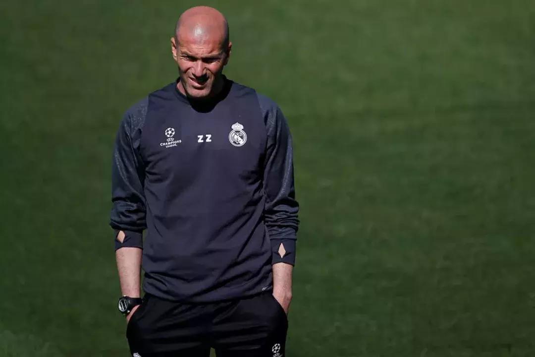 绝代双骄梅西c罗谁提出来的,梅西与c罗一起回家图片