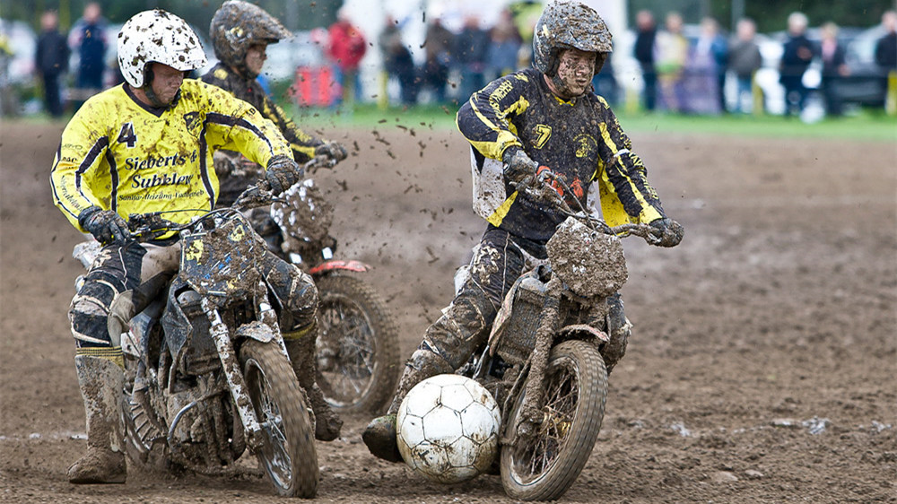 世界杯真没意思,看世界杯没意思开始练球