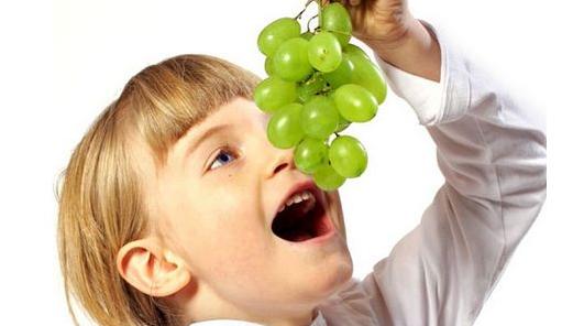宝宝太小不能吃的水果,这六种水果妈妈们一定要给宝宝吃