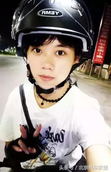 鎽╁弸鍏矾涓婂睍绀烘懇鎵樿溅甯呮皵鍗佽冻,鎽╁弸楠戣缇庢櫙瑙嗛