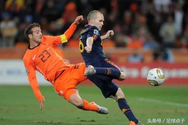 西班牙小白伊涅斯塔集锦,讲不出再见告别球星