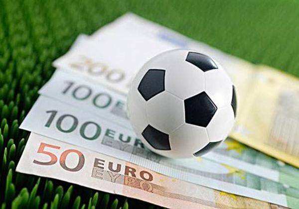 强队一直爆冷为什么,为什么强队频频被爆冷