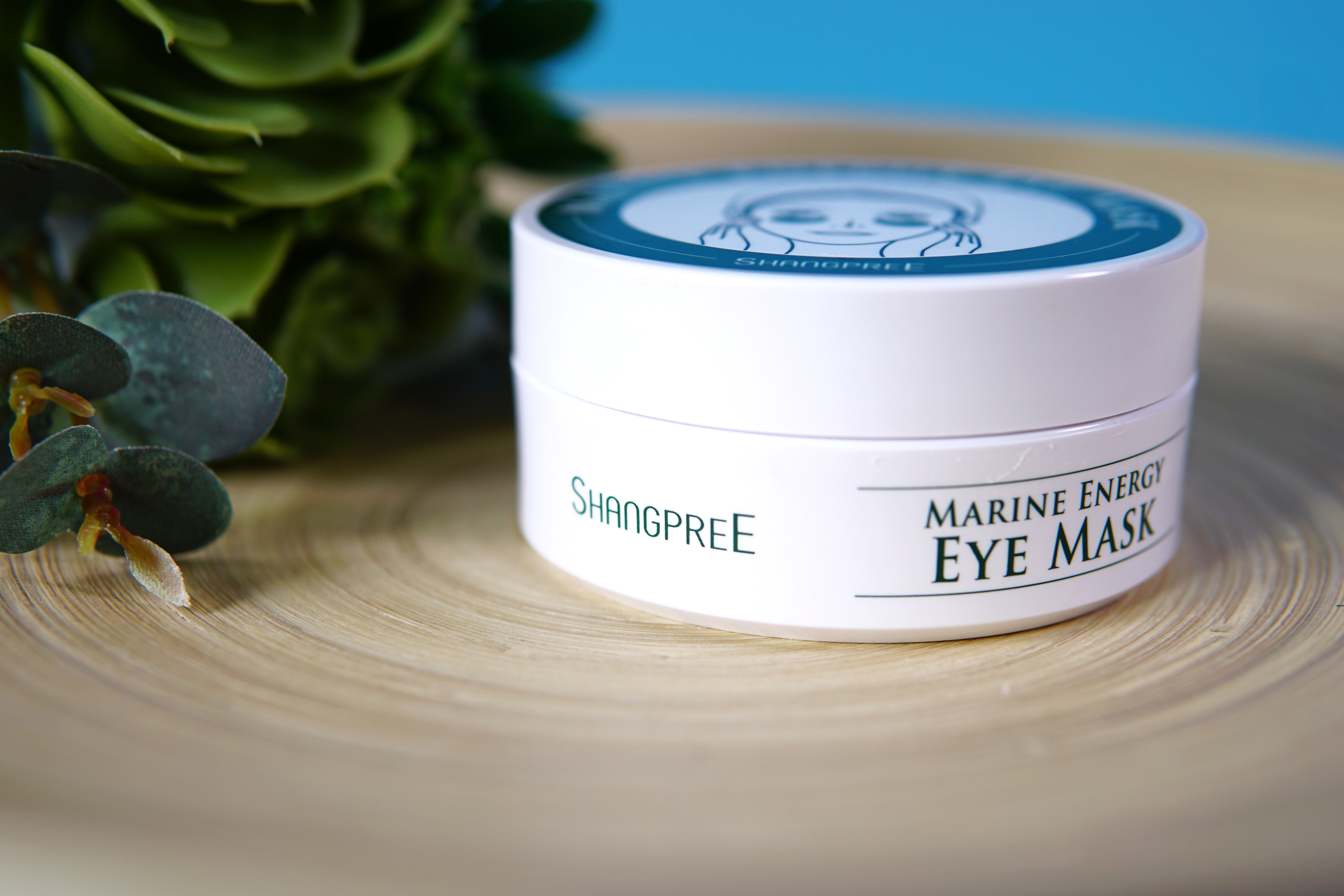 用了好多眼膜眼睛周围还是好干,最好用的十大眼膜排名