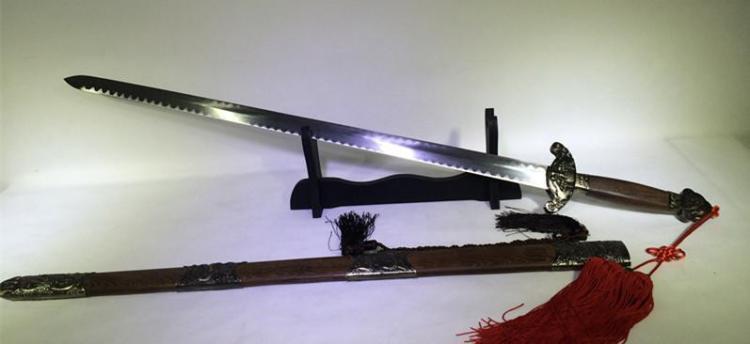 龙泉宝剑独具匠心君子剑,锋利龙泉宝剑