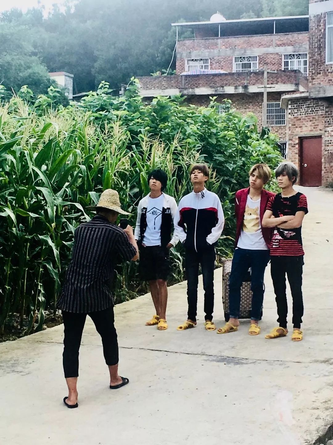 冰点｜三炮们不想打工了