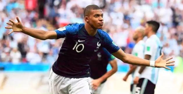 姆巴佩哈兰德的偶像都是c罗,姆巴佩一战封神梅西悲情出局