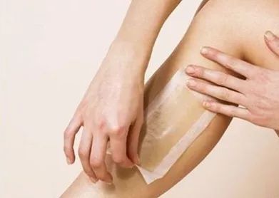 冬天脱毛好还是夏天好,冬天还是穿毛衣服保暖