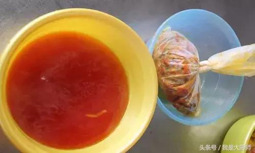 卤师傅卤水发黑怎么办,怎样去除卤菜的卤水味