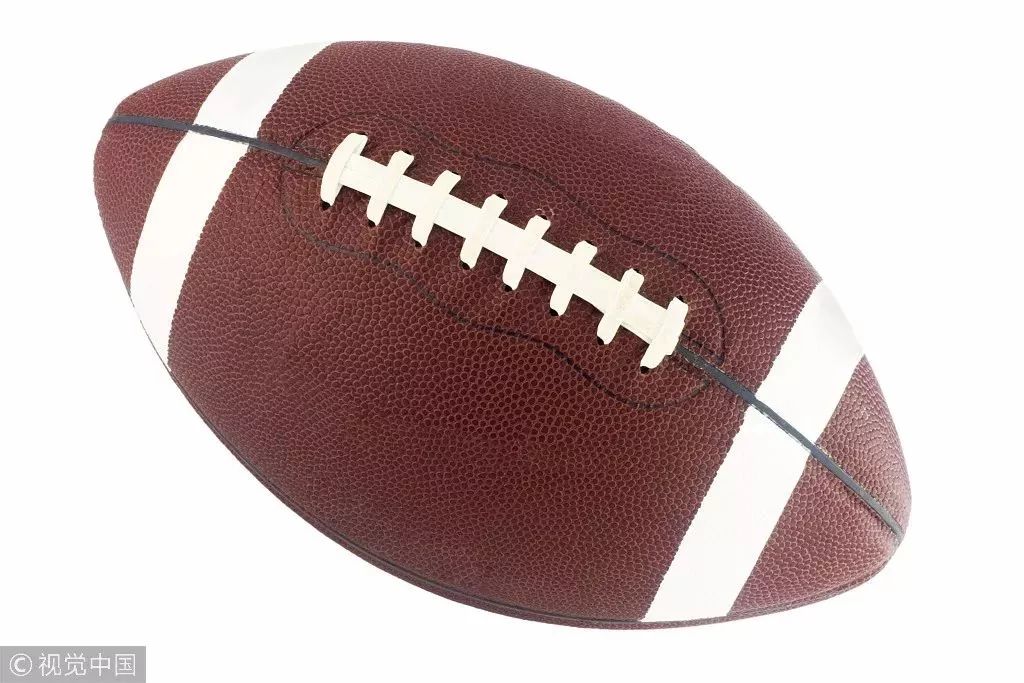 和美国人说football，他并不会跟你聊足球