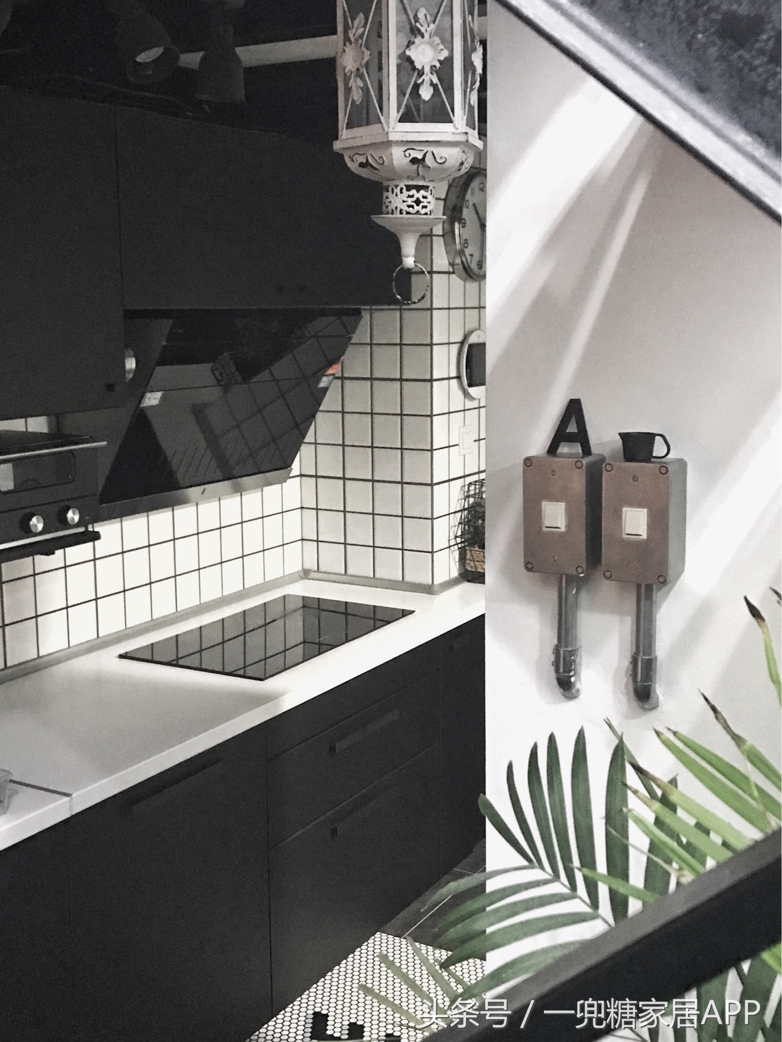 小姐姐爱上暗黑Loft，盖房之外，会了所有技能（附心得经验）