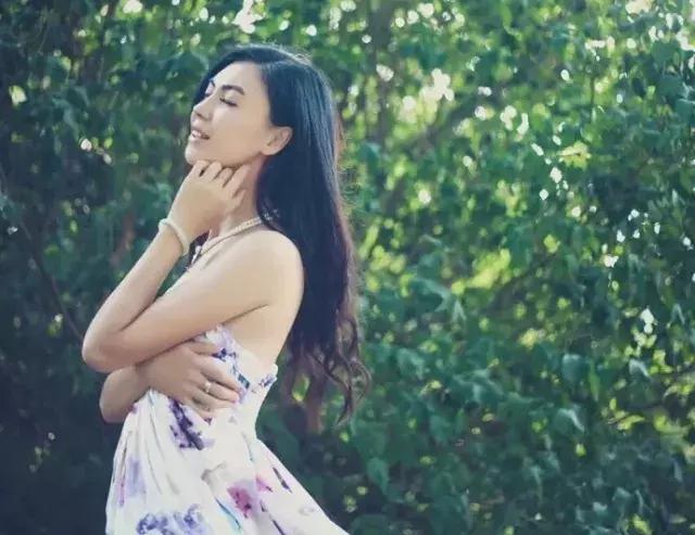 丑故事｜你是我的北极光——盲人模特蕾蕾的爱情奇迹