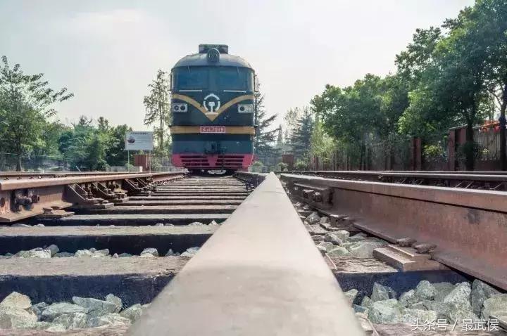 去成都上大学需要给孩子准备什么,去成都读大学有什么要注意的