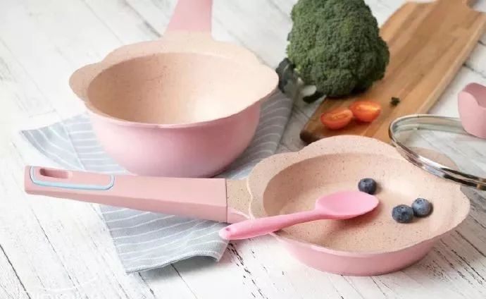 过来人推荐一款好用的宝宝辅食锅,值得推荐的宝宝辅食锅