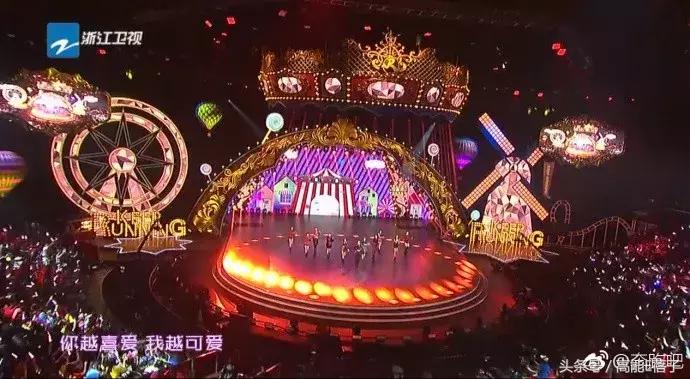 吴宣仪海南甜美穿搭,不知道怎么搭配时尚让小姐姐教你