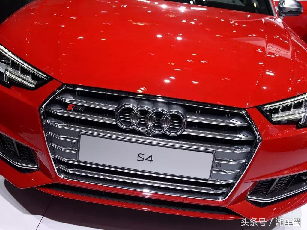 奔驰amga45vs奥迪s4,奔驰奥迪s4