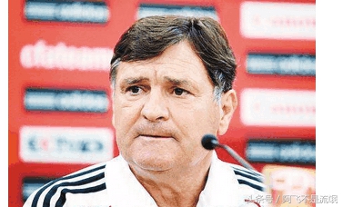 足坛十大边后卫,足坛转会费最高的十位边后卫