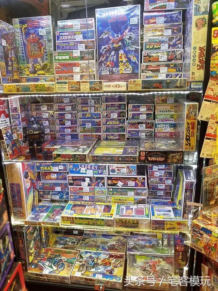 香港旺角中古玩具店,香港旺角古玩玩具店