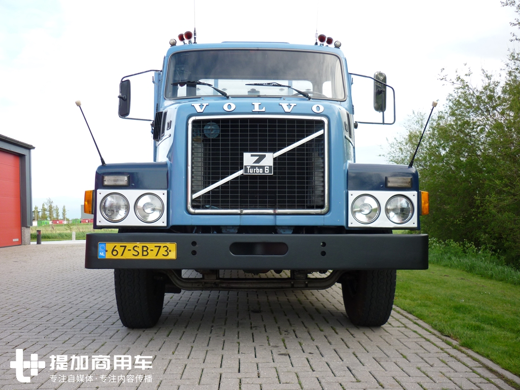 最早期老沃尔沃卡车展示,80年代沃尔沃重卡