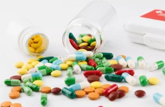 药价差别太离谱,我不是药神背后残酷的真相