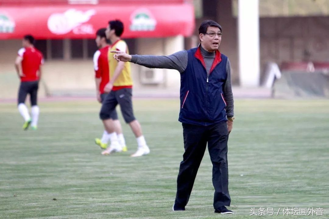 徐根宝谈巴萨足球,徐根宝曼联试训